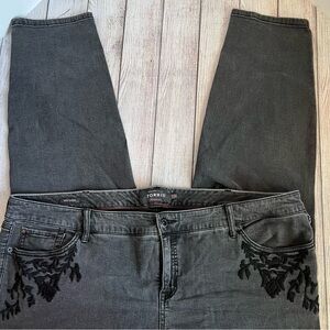 TORRID Boyfriend Black Jeans 24R